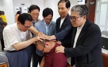 THẦY PARK VÀ NIỀM TIN THẦY PARK VÀ NIỀM TIN